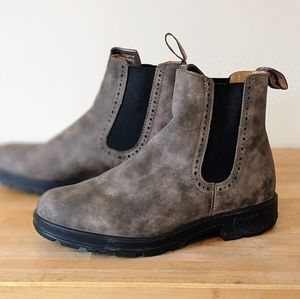 Blundstone women's high top boots brown US size 9.5
